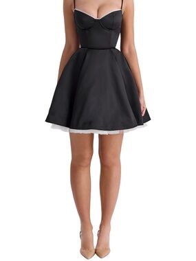 House of CB | Dresses | House Of Cb Loubella Mulberry Strapless Corset Dress  Nwt | Poshmark